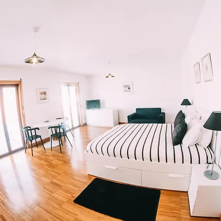 Apartmanhotel Arts In Ponte Nova 3*