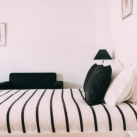 Arts In Ponte Nova Apartmanhotel