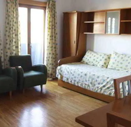 Apartmanhotel Arts In Ponte Nova 3*
